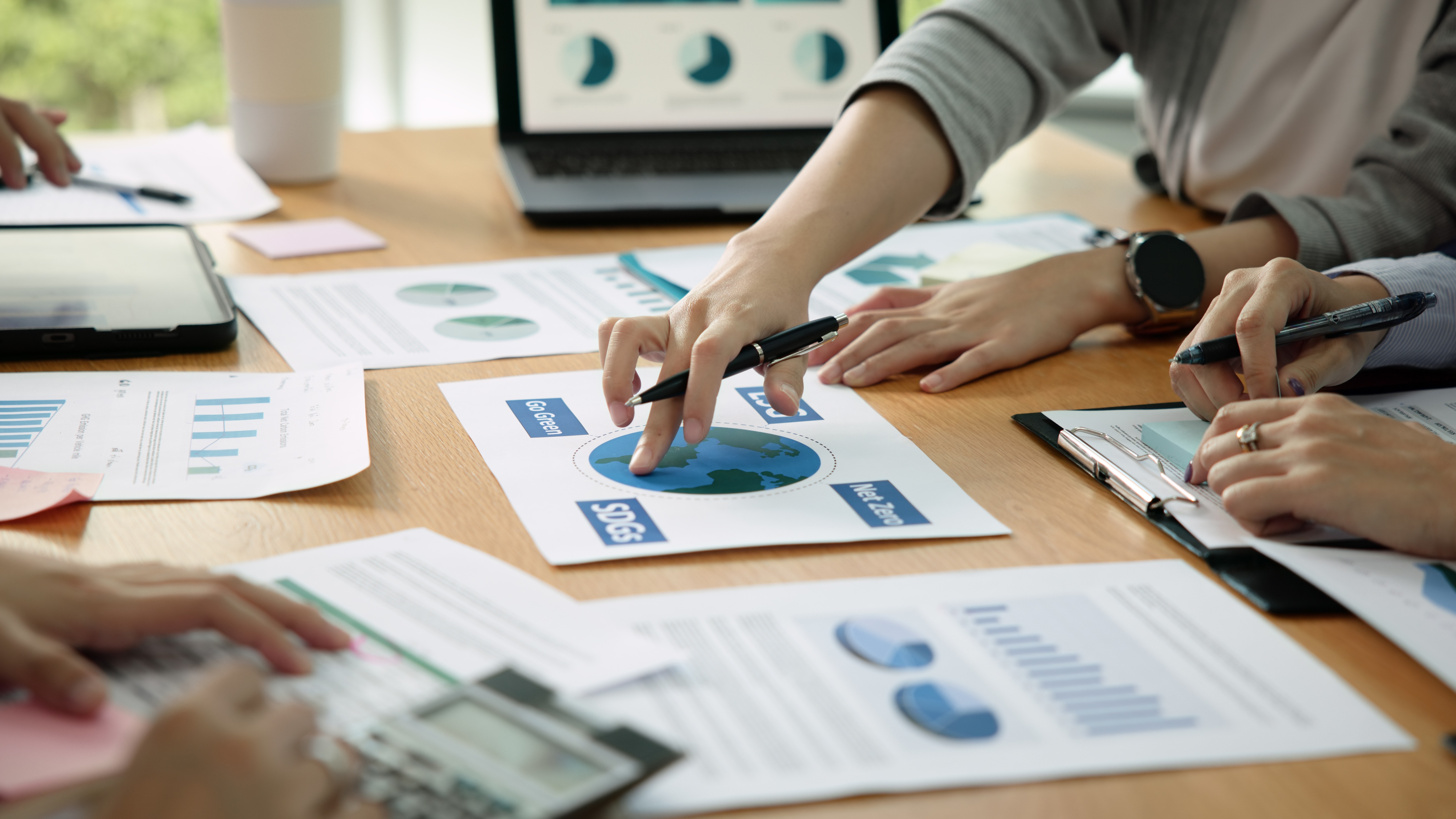 Eight in 10 businesses boost green investment